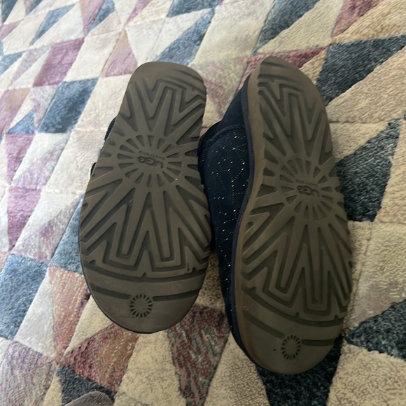 UGG Swarovski button low booties - Picture 3 of 3